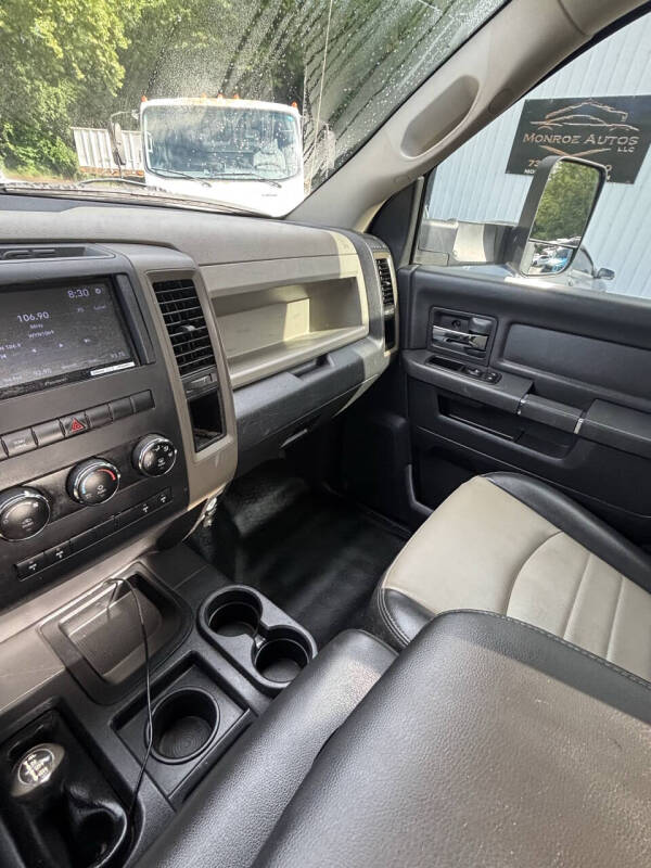 2012 RAM 3500 SLT