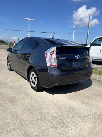 2015 Toyota Prius Two