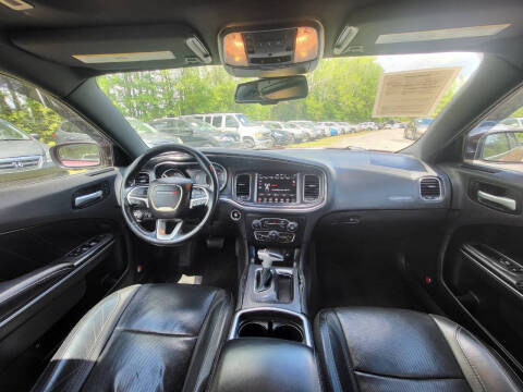 2018 Dodge Charger SXT Plus