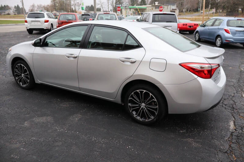 2016 Toyota Corolla S Plus
