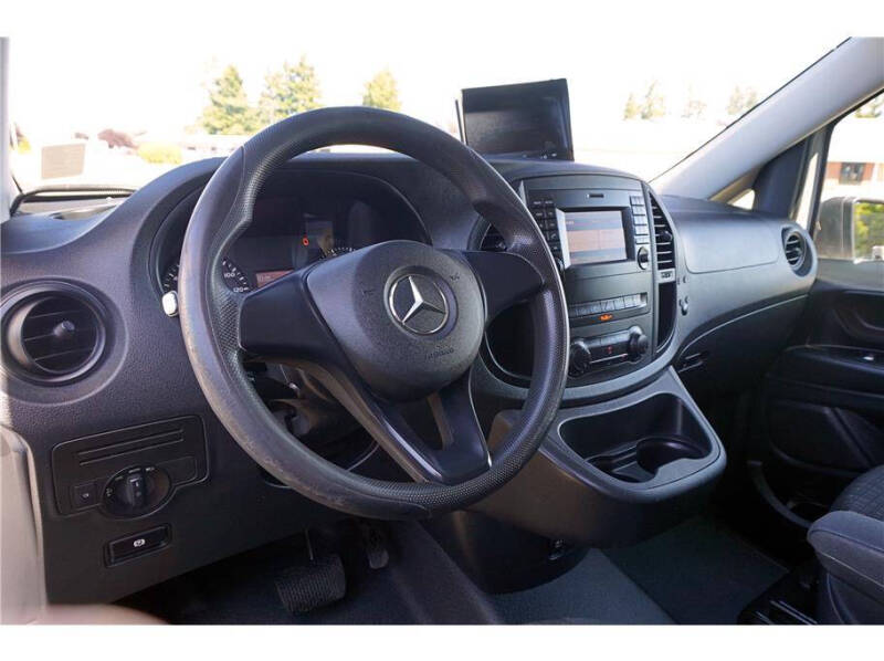 2016 Mercedes-Benz Metris Cargo