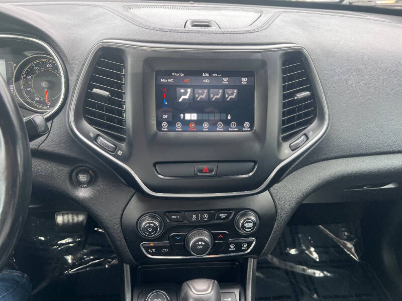 2019 Jeep Cherokee Latitude Plus
