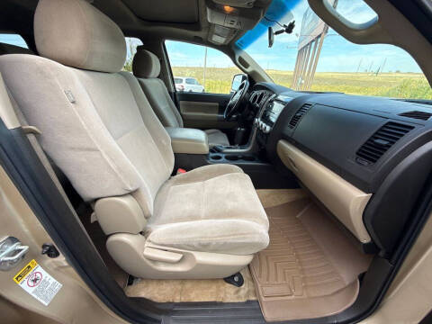 2010 Toyota Sequoia SR5