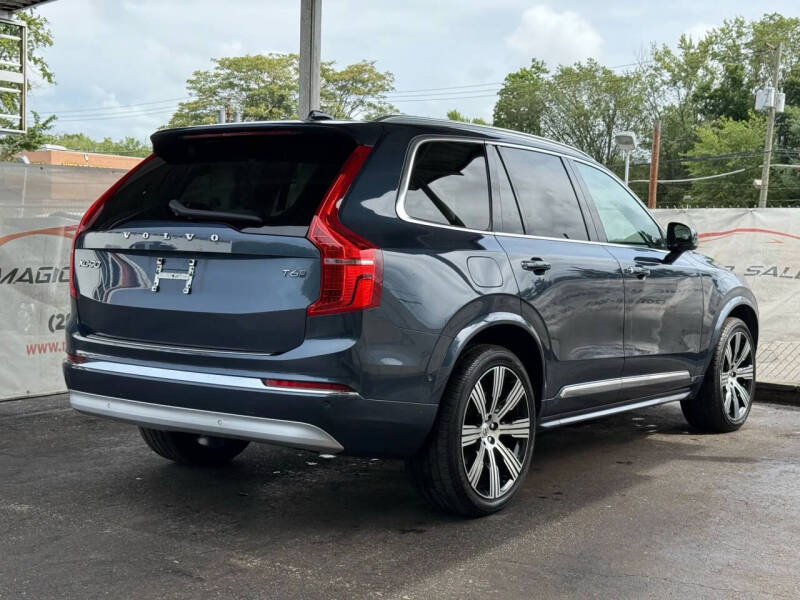 2022 Volvo XC90 T6 Inscription 7-Passenger