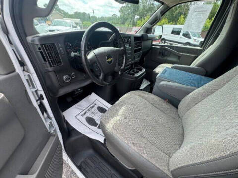 2021 Chevrolet Express 2500