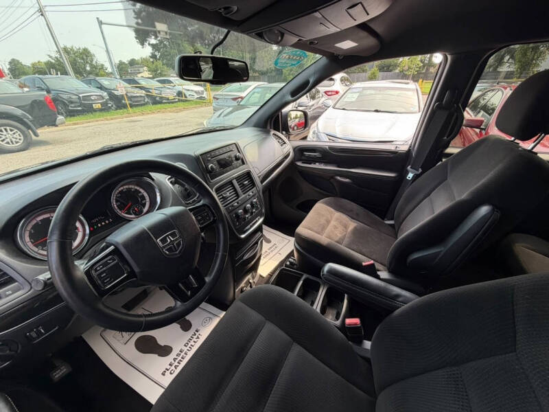 2016 Dodge Grand Caravan SE Plus