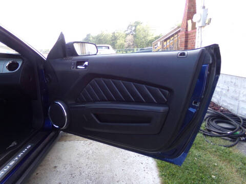 2010 Ford Mustang V6 Premium