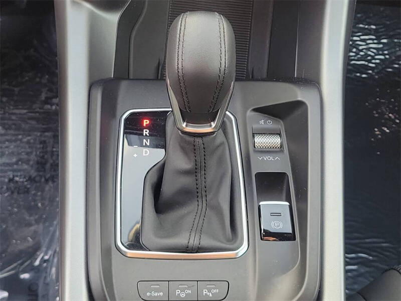 2024 Alfa Romeo Tonale Hybrid Ti