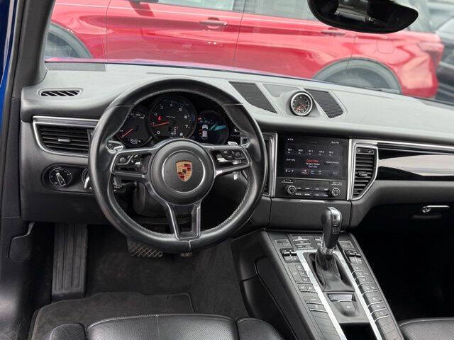 2018 Porsche Macan