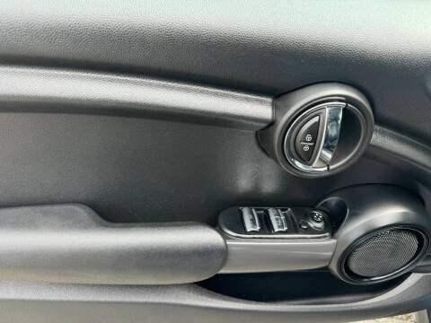 2019 MINI Convertible Cooper