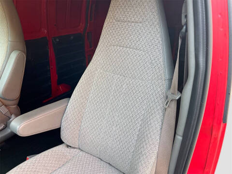 2024 Chevrolet Express 2500