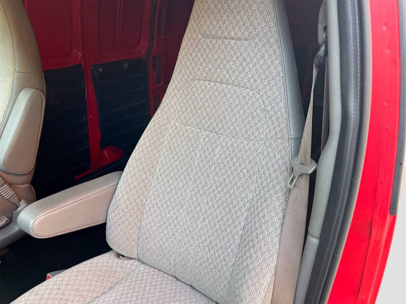 2024 Chevrolet Express 2500