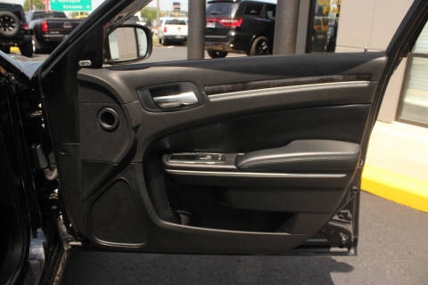 2011 Chrysler 300 Limited