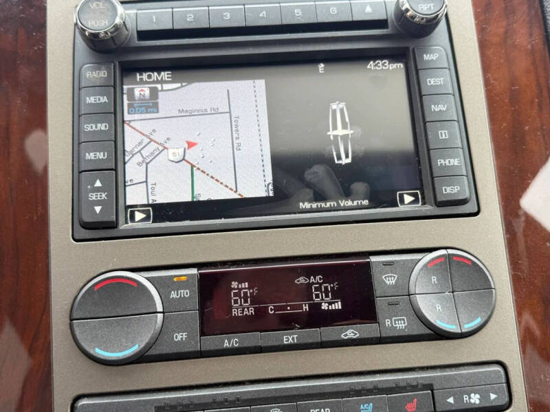 2014 Lincoln Navigator L