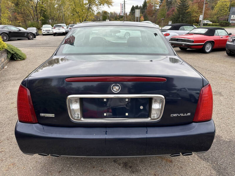 2004 Cadillac DeVille