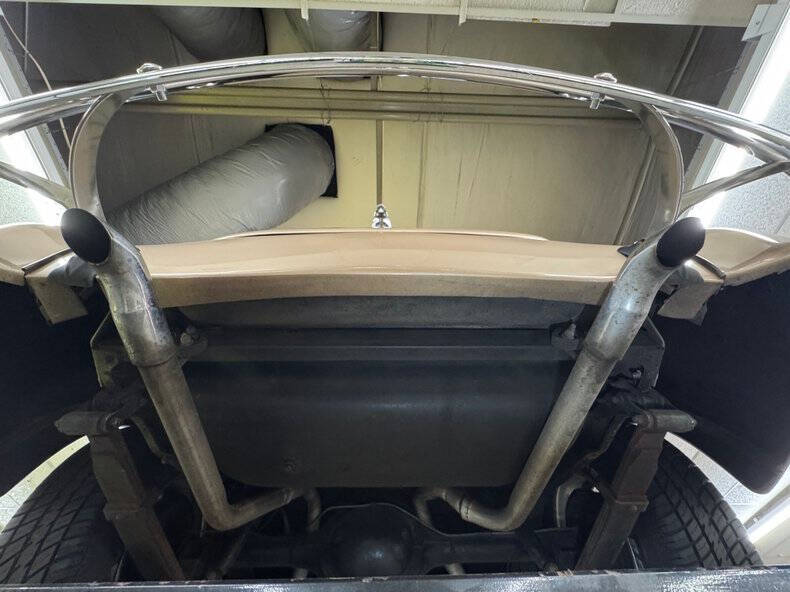 1940 Ford Deluxe