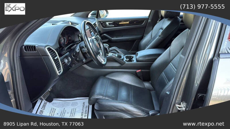 2019 Porsche Cayenne S