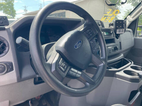2024 Ford E-Series