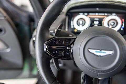 2025 Aston Martin DB12 V8