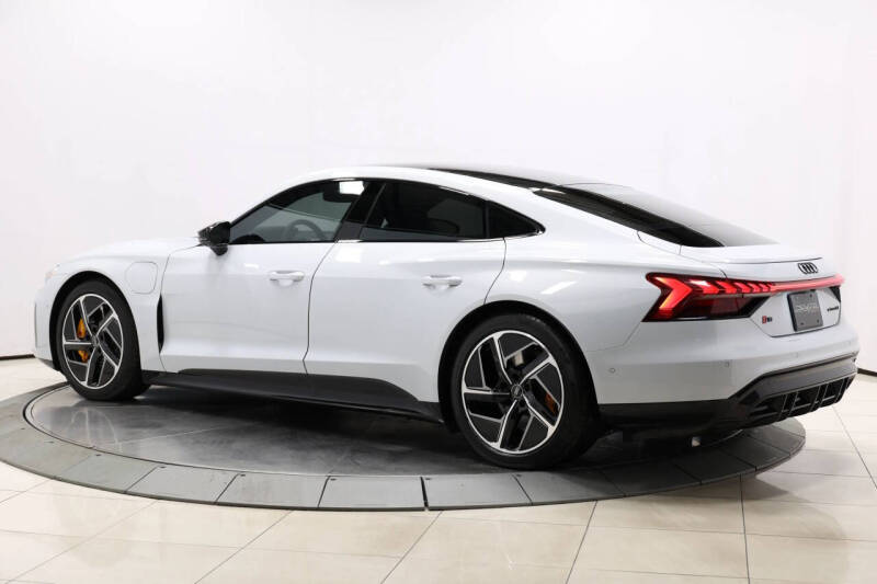 2023 Audi RS e-tron GT quattro