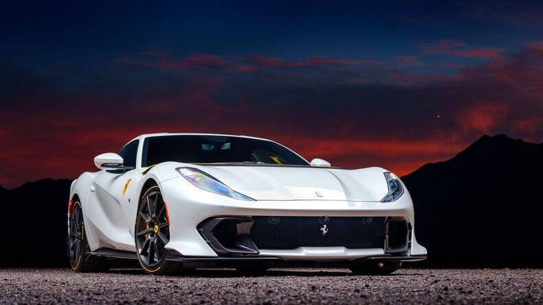 2022 Ferrari 812 Competizione
