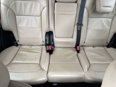 2014 Mercedes-Benz GL-Class GL 550 4MATIC