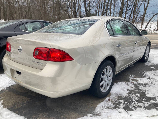 2008 Buick Lucerne for sale at Chuckie Bizzarro's Fleetwing Auto in Erie, PA