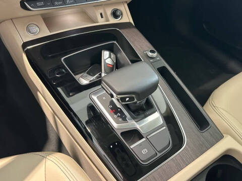 2023 Audi Q5 quattro S line Premium 45 TFSI