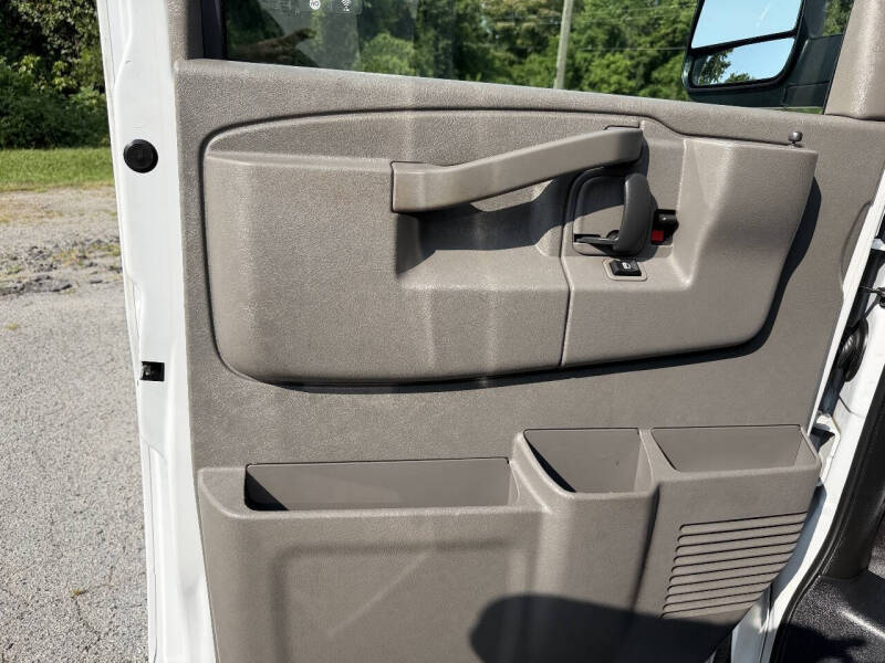2020 Chevrolet Express 2500