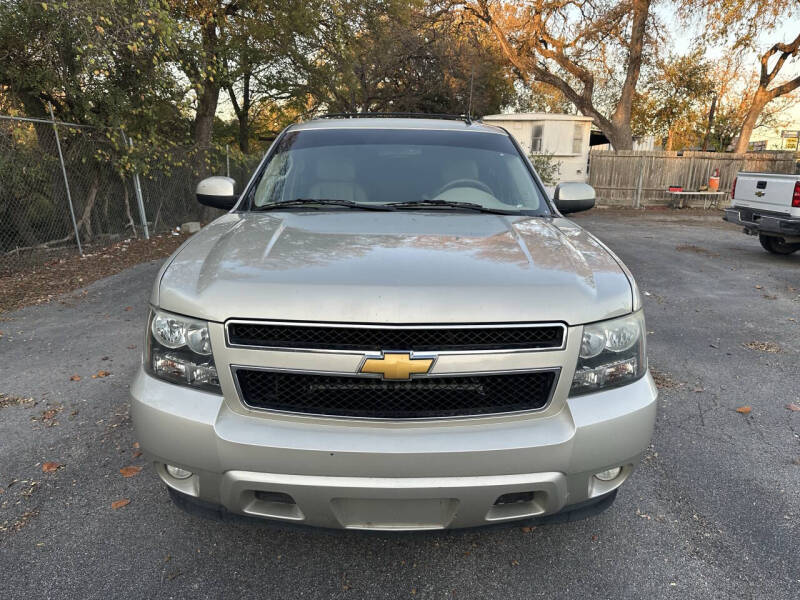 2014 Chevrolet Suburban LT