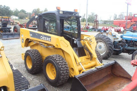 2005 John Deere 325