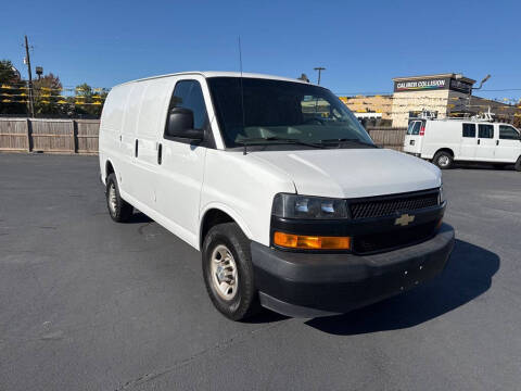 2021 Chevrolet Express 2500