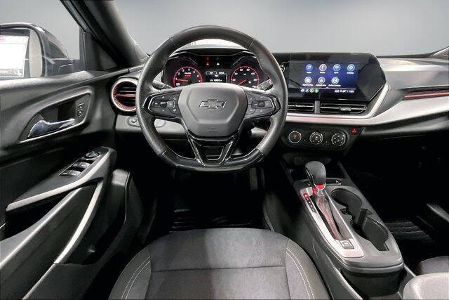 2024 Chevrolet Trax RS