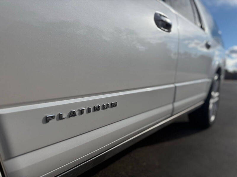 2017 Ford Expedition EL Platinum