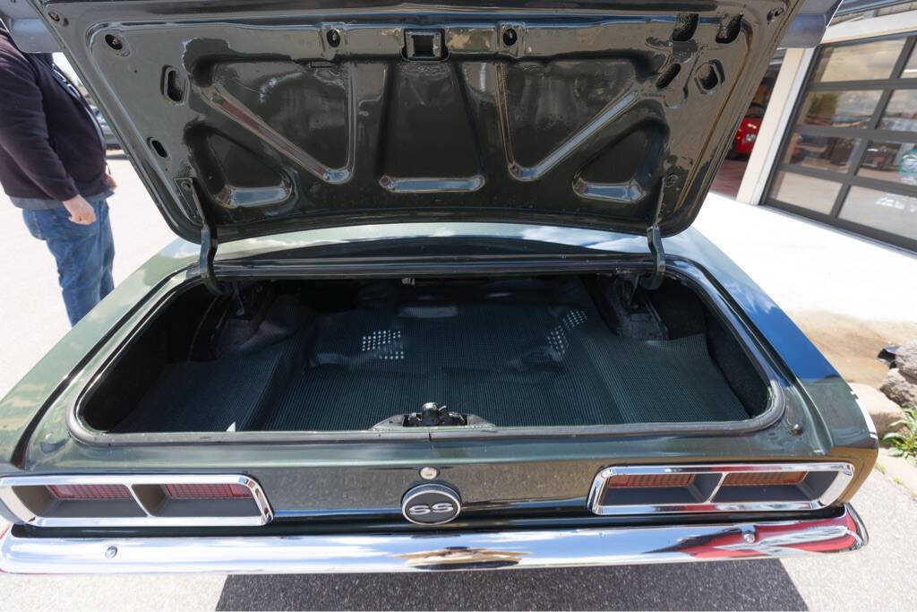 1968 Chevrolet CAMARO YENKO 110