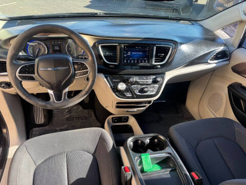 2018 Chrysler Pacifica Touring Plus