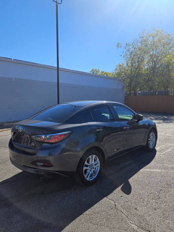 2017 Toyota Yaris iA