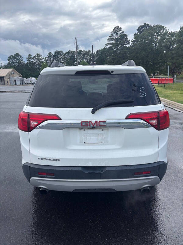 2018 GMC Acadia SLE-2