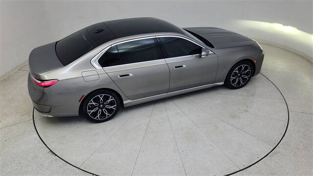 2025 BMW i7 eDrive50