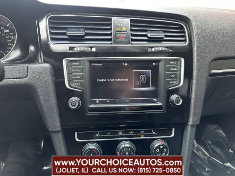 2017 Volkswagen Golf GTI Sport