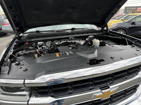 2017 Chevrolet Silverado 1500 LT