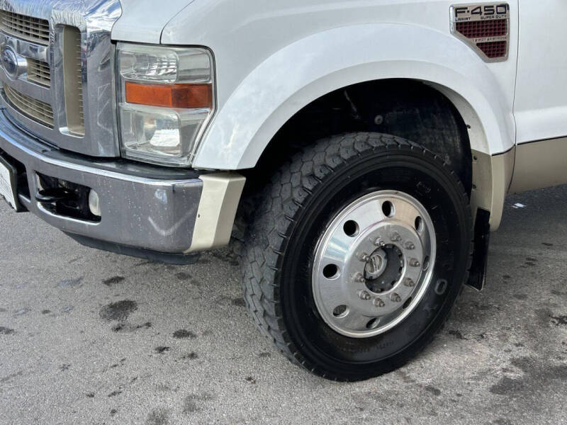 2008 Ford F-450 Super Duty Lariat