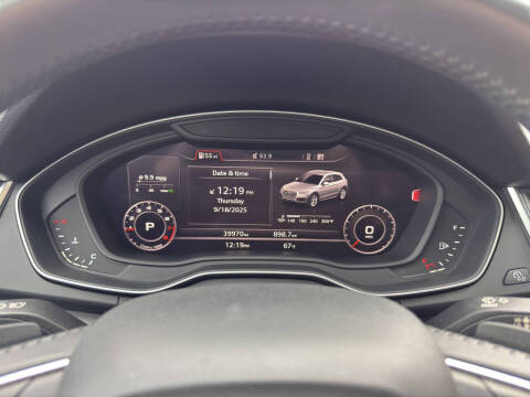 2020 Audi Q5 quattro Premium Plus 45 TFSI