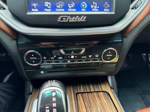 2016 Maserati Ghibli