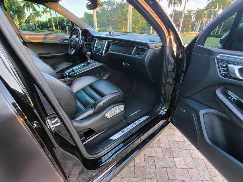 2018 Porsche Macan GTS