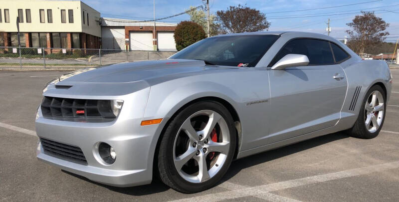 2013 Chevrolet Camaro for sale at Diana Rico LLC in Dalton GA