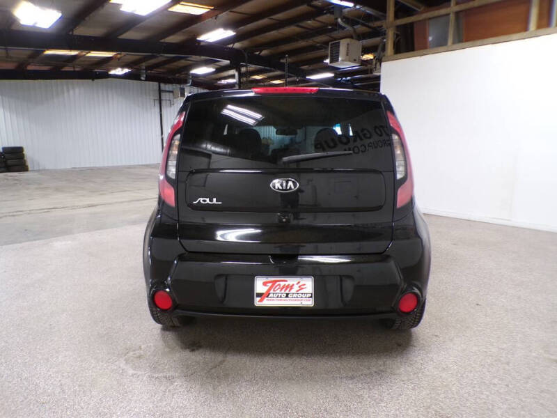 2016 Kia Soul +