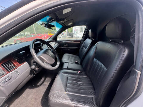 2007 Lincoln Town Car Executive