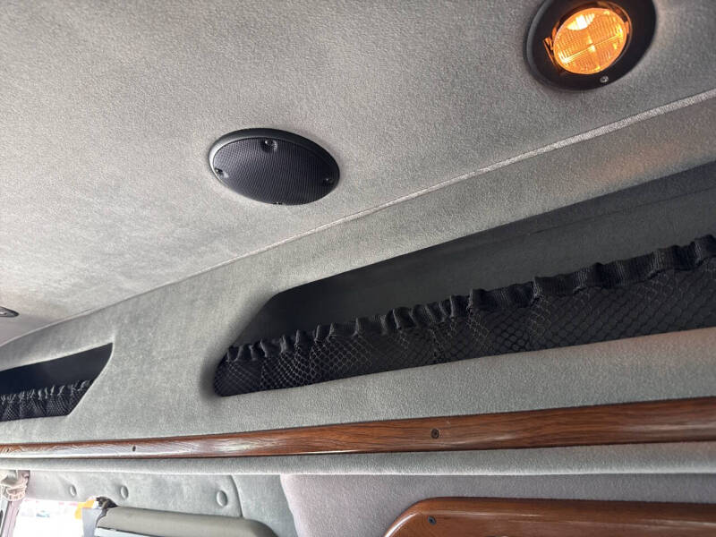 1999 Dodge Ram Van 1500