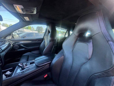 2015 BMW X6 M